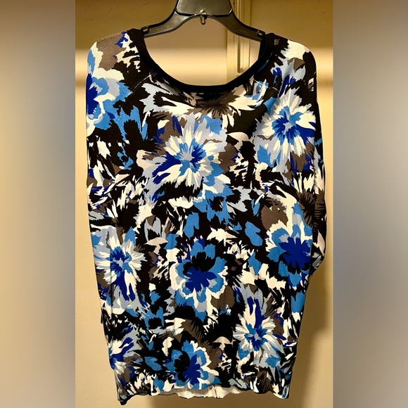 Lane Bryant Women’s Floral Cardigan Sweater - Picture 2 of 3